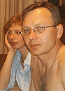 Серега и Лена Ероковы на дне рождения Кочетова, июнь 2004 г.