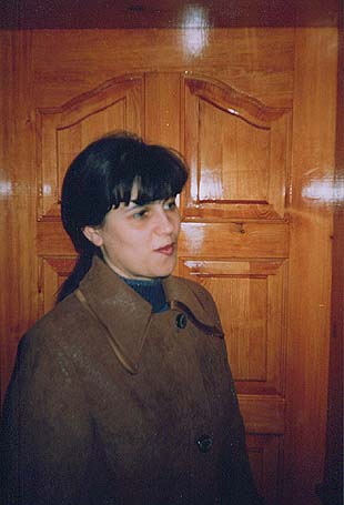 На фото сестра Ира, апрель 2004 гг.