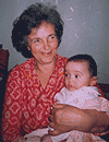 Мама с внуком Никитой, апрель 2004 года
