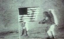Аполлон-11 на Луне
